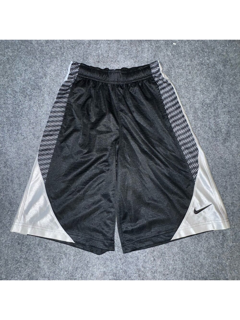 Nike Grail Baggy Dazzle Hoop Shorts Mens MD Vtg y2k 90s Rare
